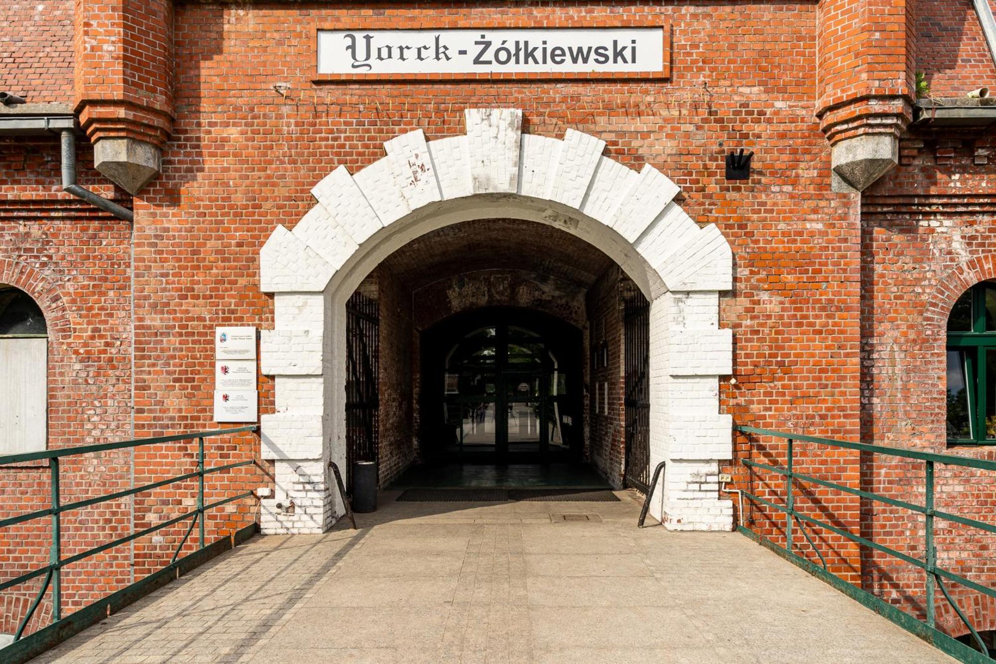 Twierdza Torun - Fort IV Exterior photo
